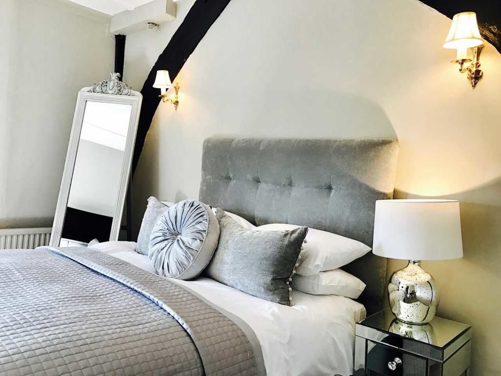 The Star And Eagle Hotel Goudhurst Екстериор снимка