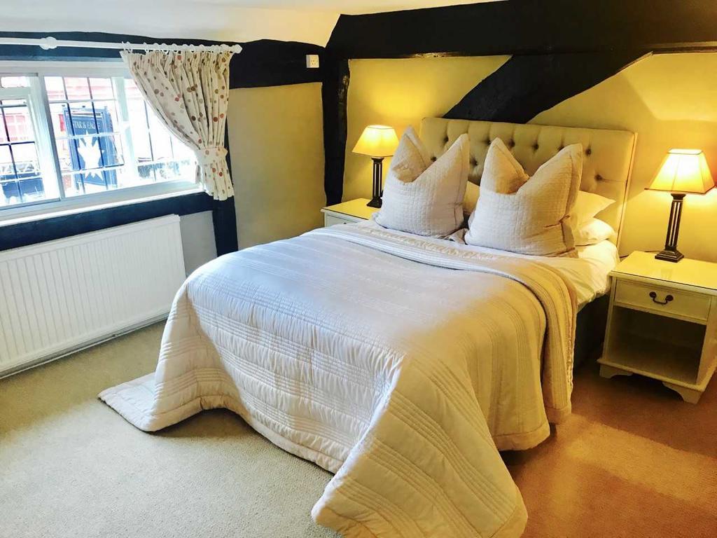 The Star And Eagle Hotel Goudhurst Екстериор снимка