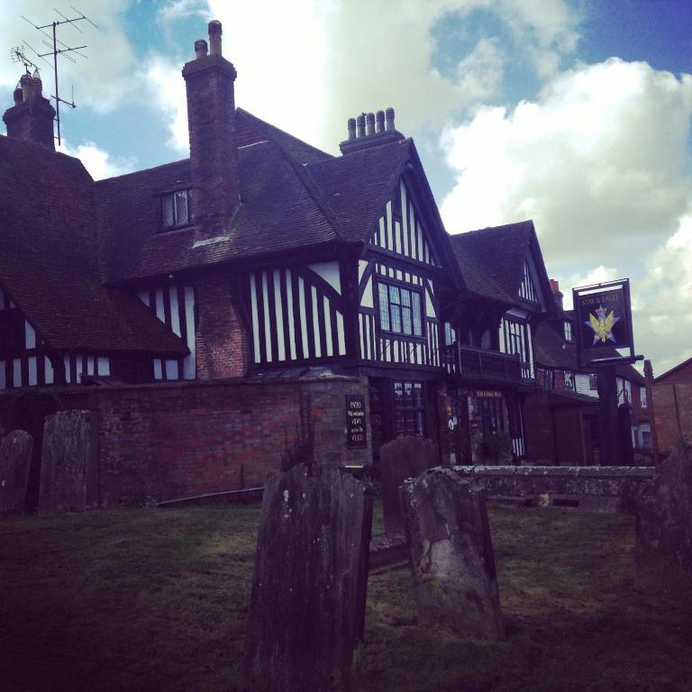 The Star And Eagle Hotel Goudhurst Екстериор снимка