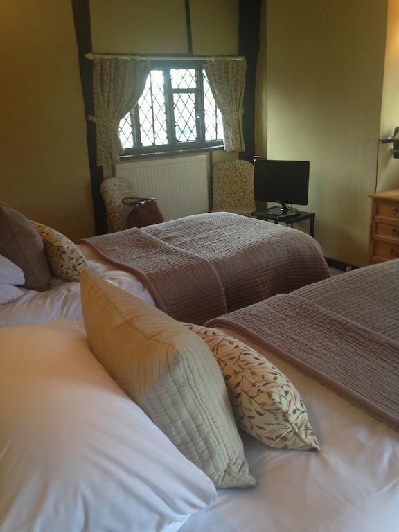 The Star And Eagle Hotel Goudhurst Стая снимка